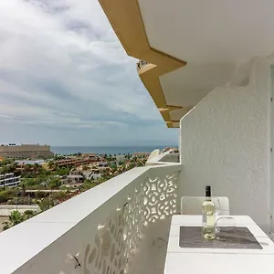 https://playa-honda-1a008.tenerifehoteles.net